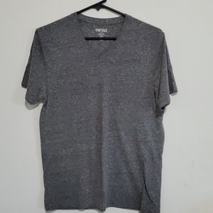 Basic Vintage Old Navy Gray V-Neck T-Shirt